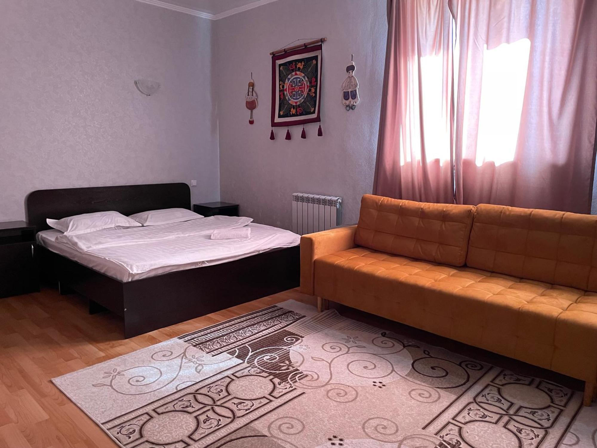 Hostel Fiveseasons Almaty Exteriér fotografie